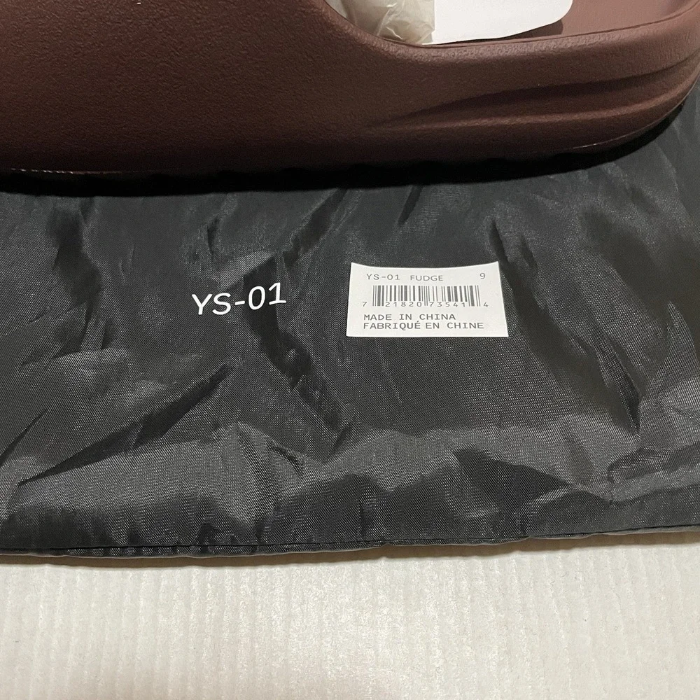 YS-01 Fudge Size 9 Slides Brand New W/ Dust Bag